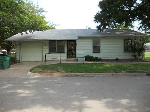 1st image of 415 Buckner St