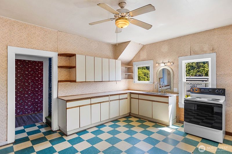5th image of 14620 28th Street NE