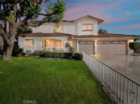 908 W Mesa Dr, Rialto, CA 92376