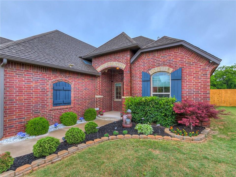 1st image of 15413 Western Vista Dr