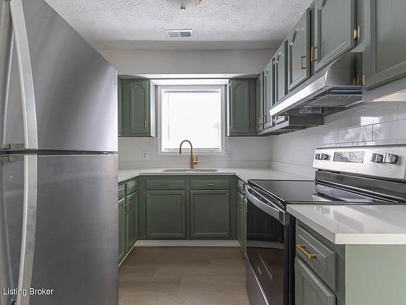 3rd image of 1018 High St
