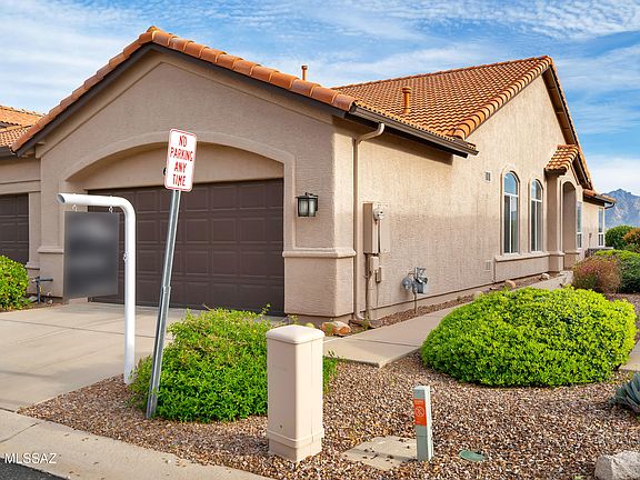 3rd image of 64351 E Wind Ridge Cir