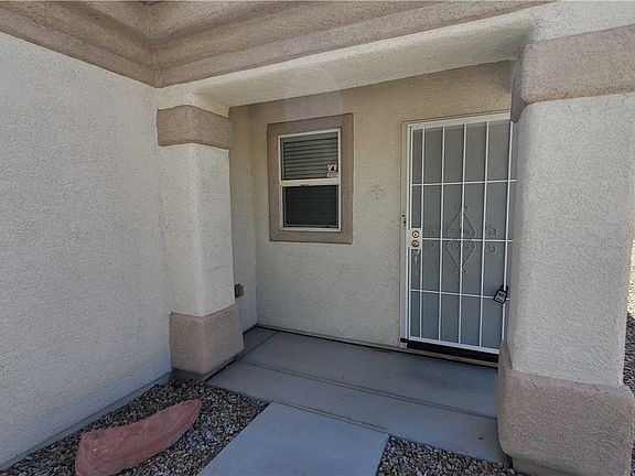 2nd image of 2455 Shore Bird Ave