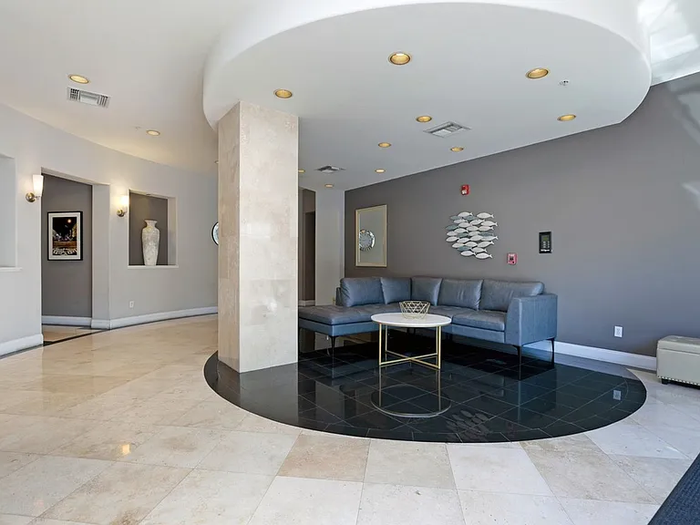 350 K St #413 — Photo 31