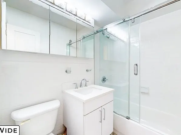 157 East 57th Street image 3 of 9