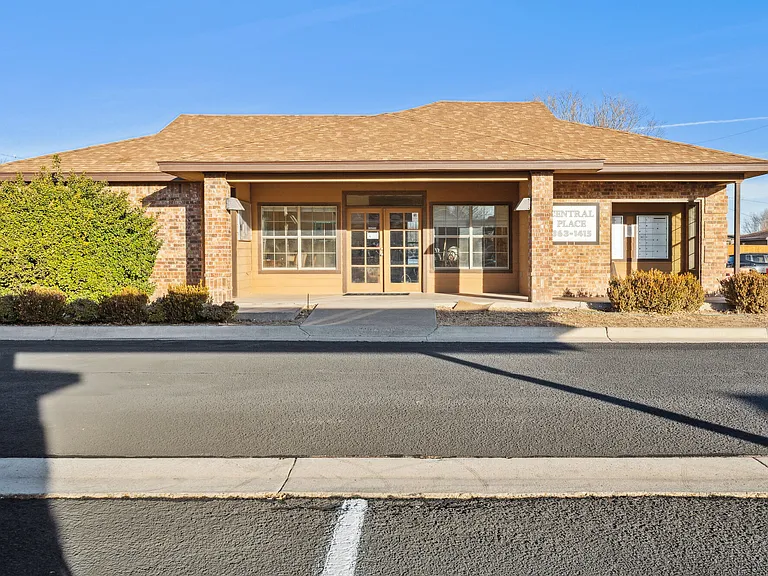 Central Place — Photo 14