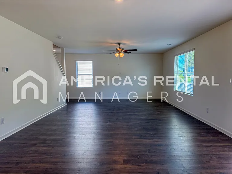 17970 April Leigh Cir — Photo 14