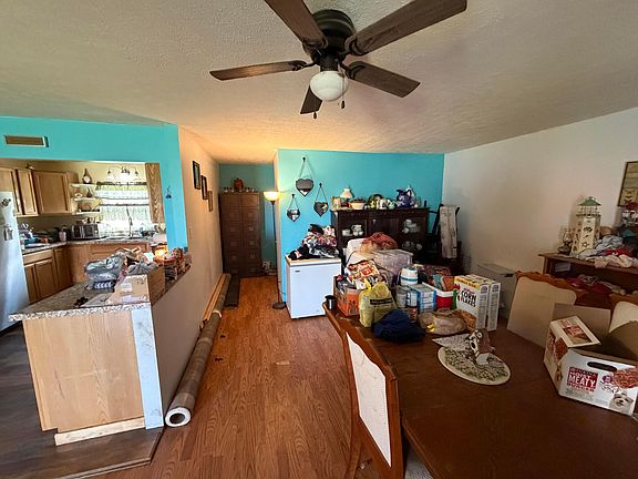 4th image of 12519 Pleasant Valley Rd