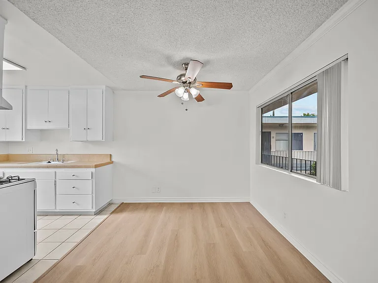 8371 Northgate Ave #16 — Photo 7