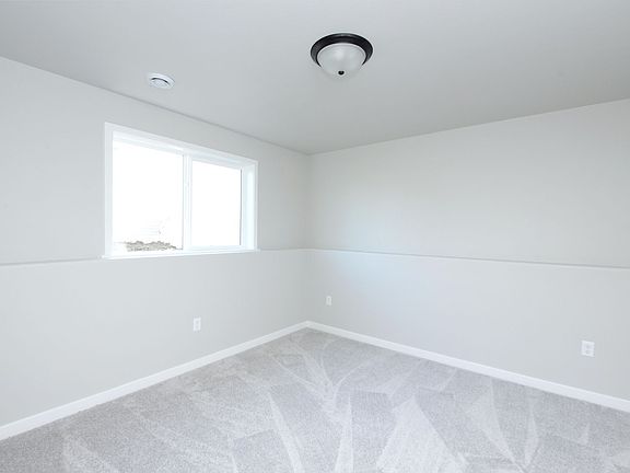 2nd image of 1155 60th Ave W