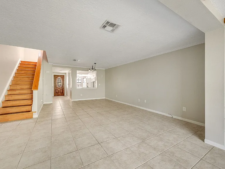 255 Paradise Blvd #10 — Photo 13
