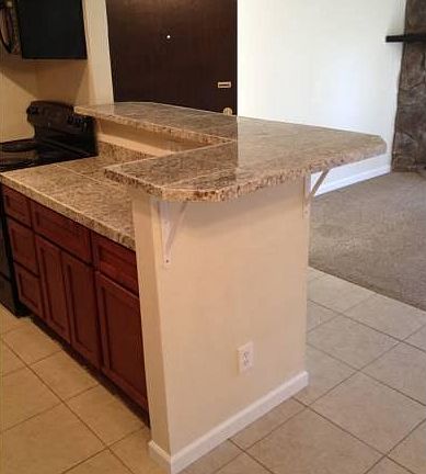 3rd image of 943 S Zeno Way Unit 202