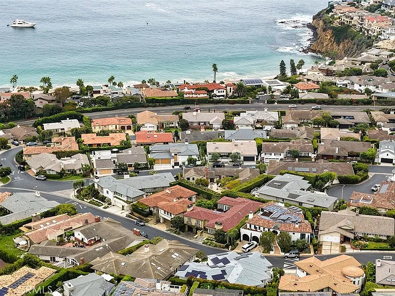 839 Emerald Bay — Photo 47