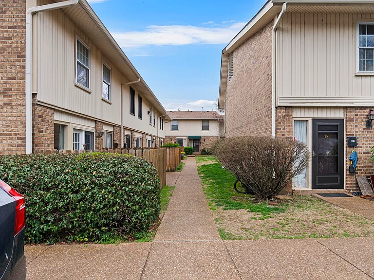 2116 Hobbs Rd #C2 — Photo 45