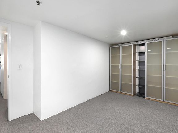 4th image of 855 Folsom St APT 518