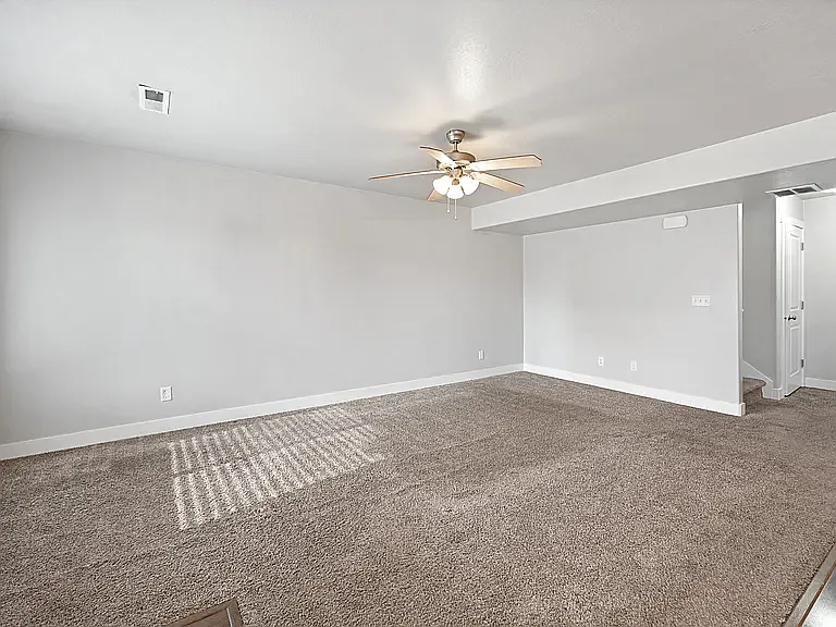 2444 N 200 E #2444 — Photo 3
