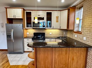 3738 Shore Pkwy APT 3R, Brooklyn, NY 11235