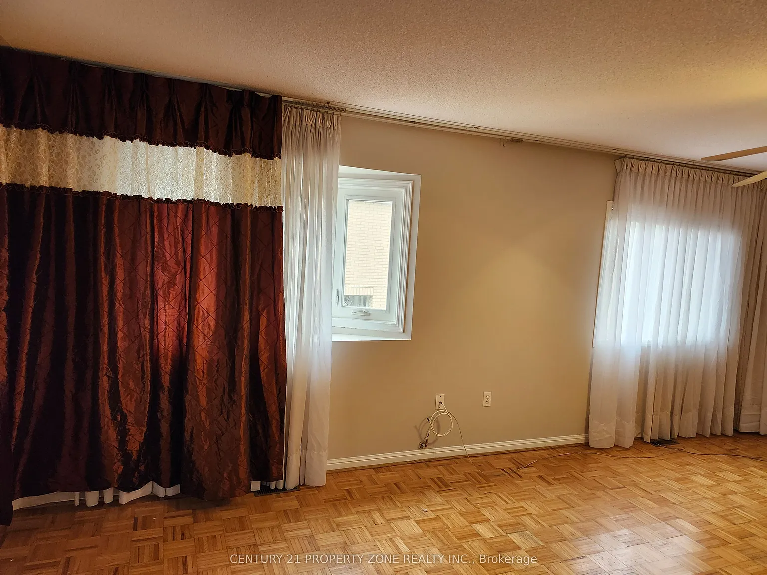 6 bed, $4,099 — Photo 3