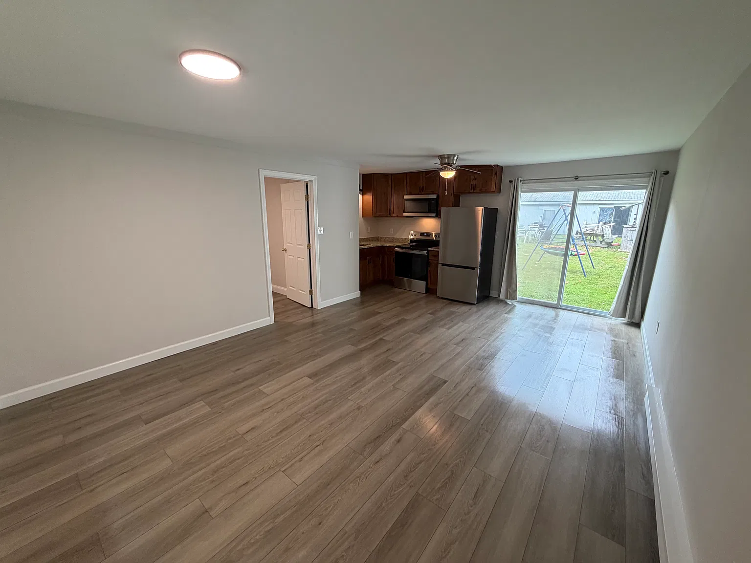 1 bed, 500 sqft, $1,350 — Photo 2
