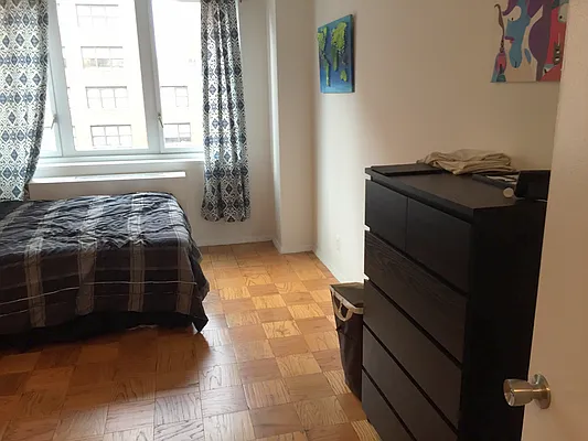 Rented by Manhattan Skyline | media 17