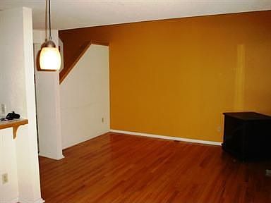 4th image of 450 Owl Dr