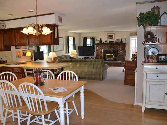Kitchen/Family Room