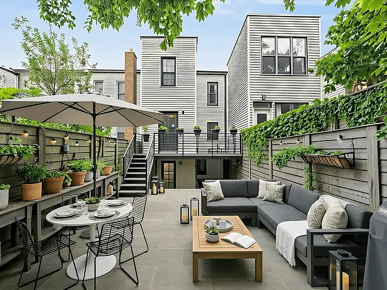 646 Chauncey St #1 — Photo 7