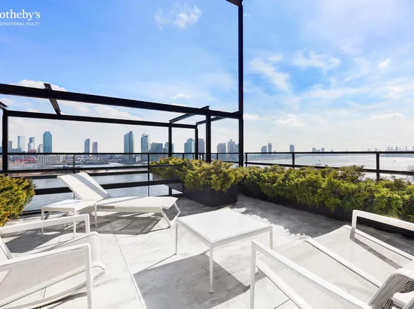 23 Beekman Place image 6 of 25