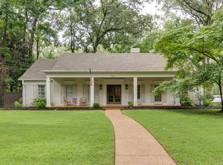 6353 Kirby Oaks Dr, Memphis, TN 38119