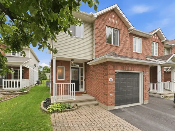 107 Bishops Mills Way, Ottawa, ON K2K 3C2