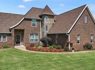 207 NW Yukon Trl, Bentonville, AR 72712