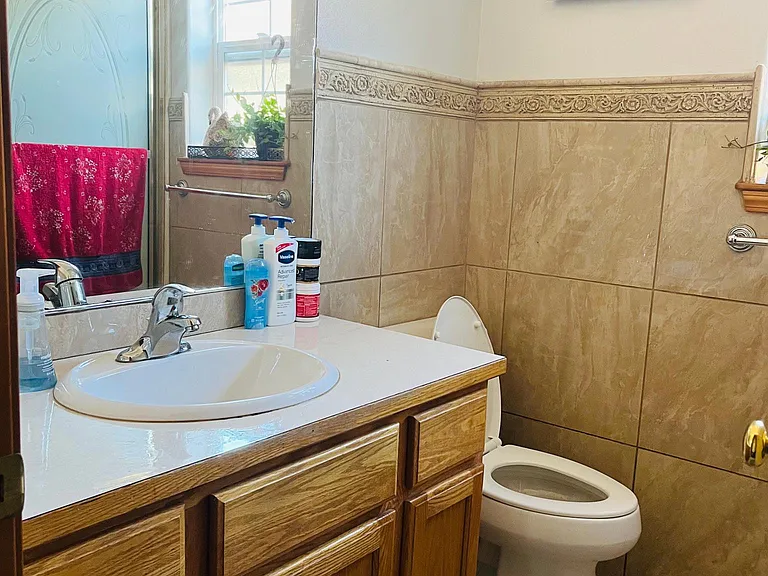 4112 Kramer Ln — Photo 2