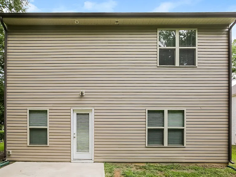 1019 Helms Rd — Photo 17