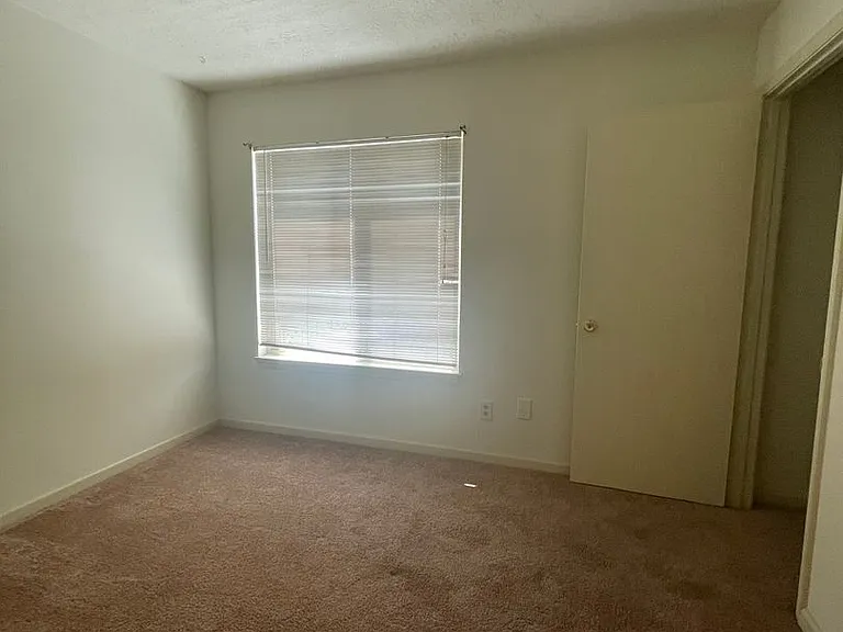 15 Davenport Ct — Photo 15
