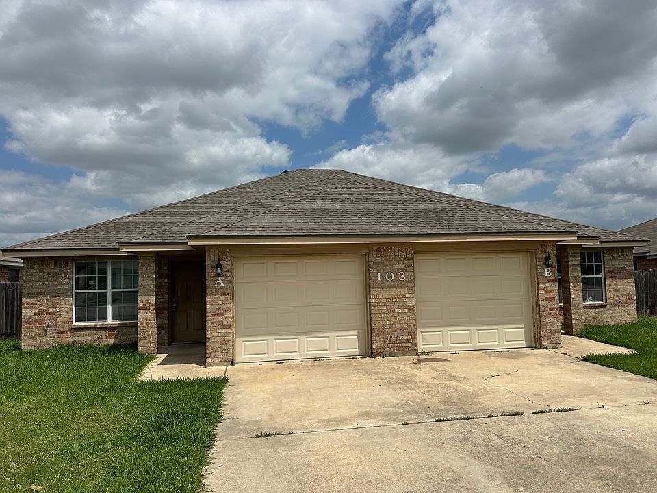 1st image of 103 Castellon Ct
