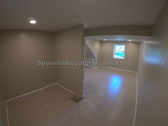 4th image of 3426 Lombardy Pl