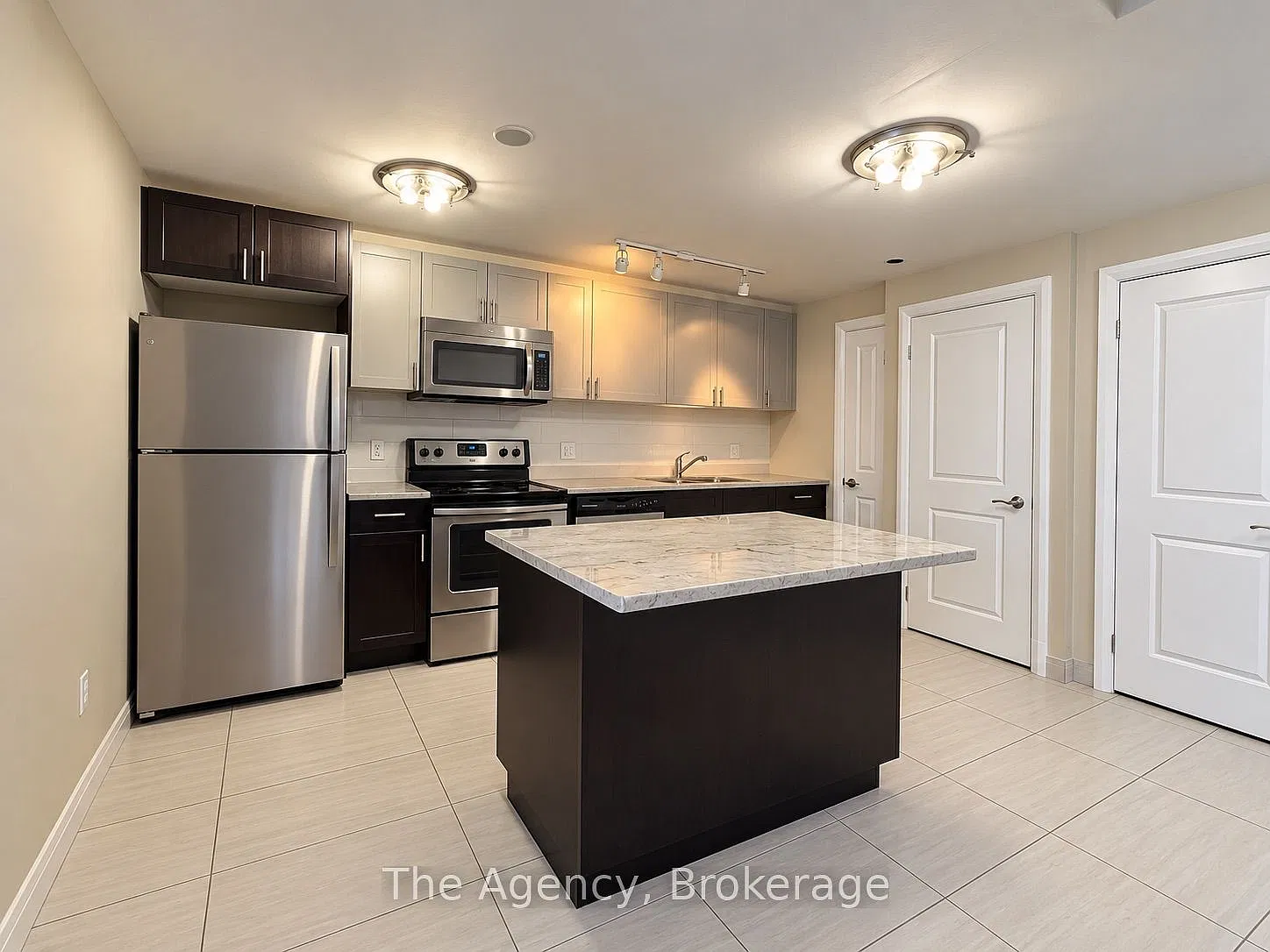 1 bed, $2,349 — Photo 3