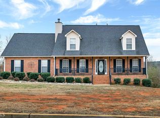 306 Farm View Ct, Locust Grove, GA 30248