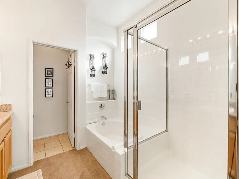 48861 Heifitz Dr — Photo 15