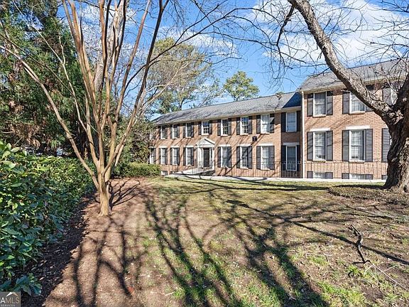 2nd image of 1101 Collier Rd NW APT T5