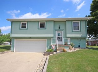 520 N Whitetail Cir, Mt Zion, IL 62549