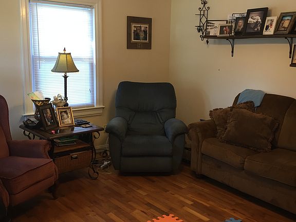 3rd image of 1501 Kay St