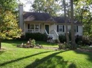 6 Seminole Trl, Palmyra, VA 22963