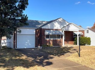 9227 Silvercrest Dr, Saint Louis, MO