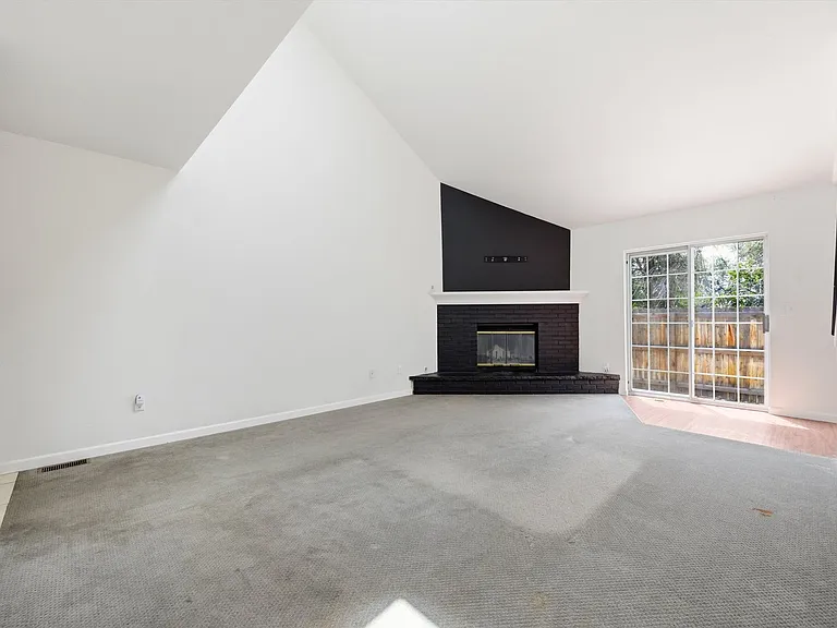 13002 Harrison Dr — Photo 8