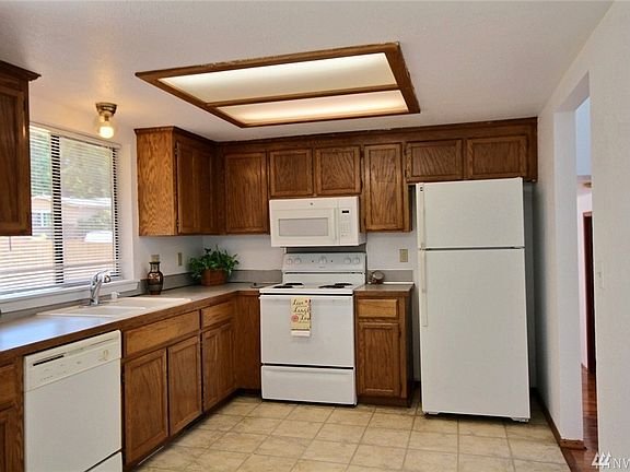 2nd image of 28554 36th Ave S