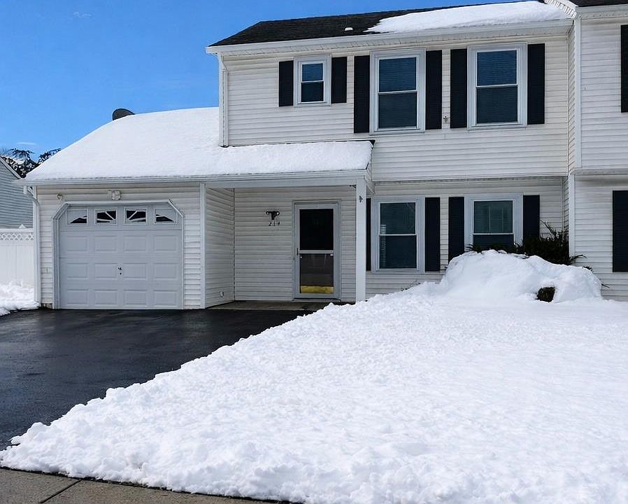 1st image of 214 Scalera St