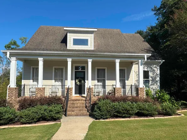 317 Willow Leaf Cir, Wilsonville, AL 35186