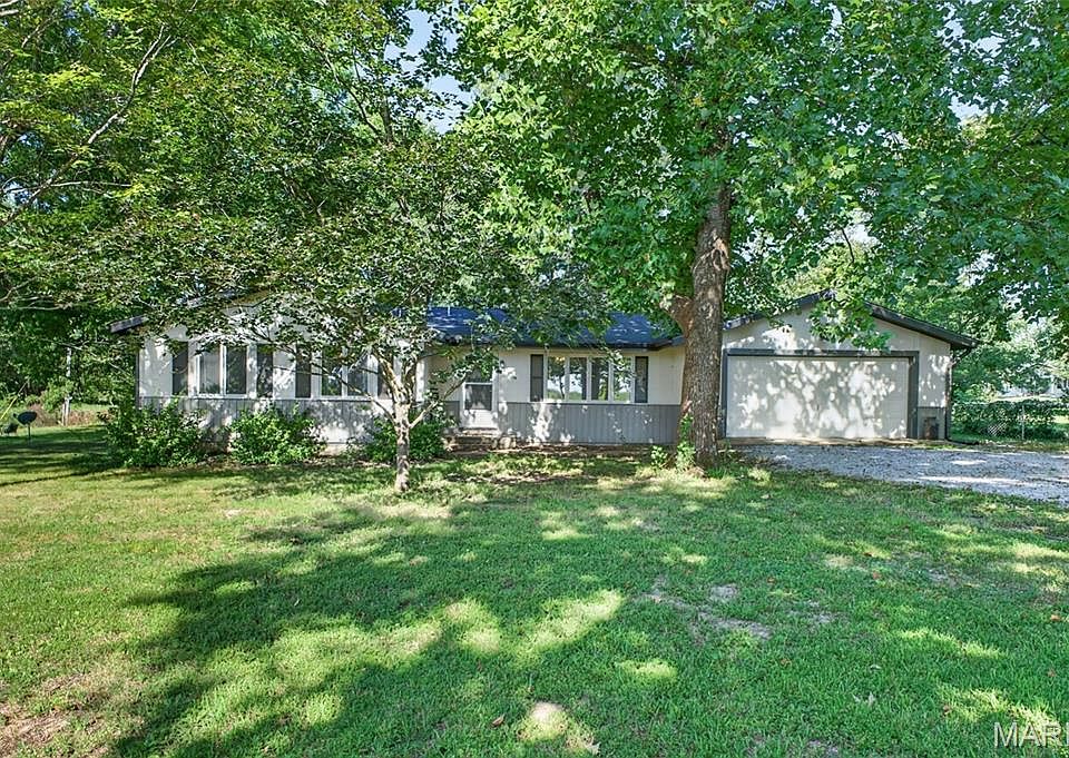 1st image of 16998 Kneedler St
