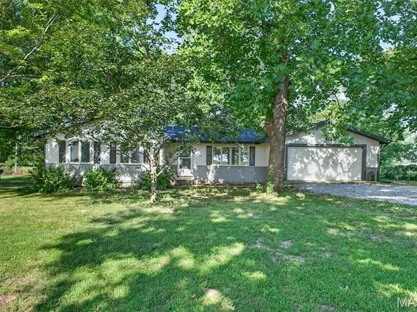 16998 Kneedler St, Lebanon, MO 65536